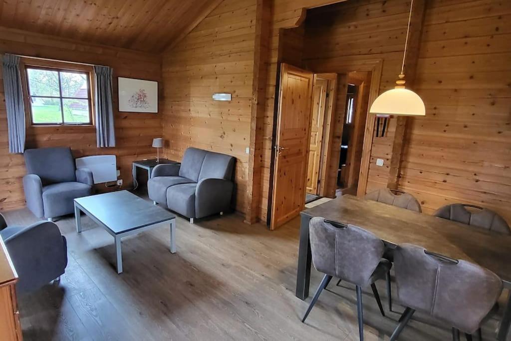 Sauna Bungalow Uppsala Грамсберген Екстер'єр фото